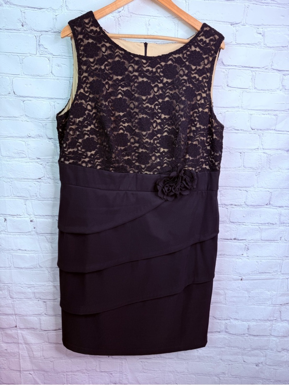 CONNECTED Apparel Black Lace Bodice Cocktail Dress 18W